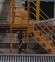 conveyor-equipment-warehouse